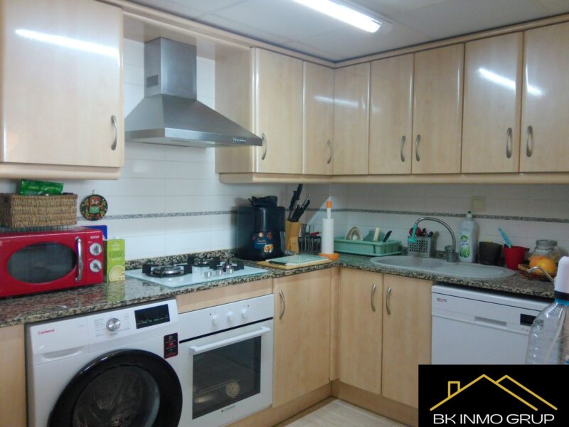 adosado-venta-peniscola-piscina-comunitaria-cocina adosado-venta-peniscola-piscina-comunitaria-cocina