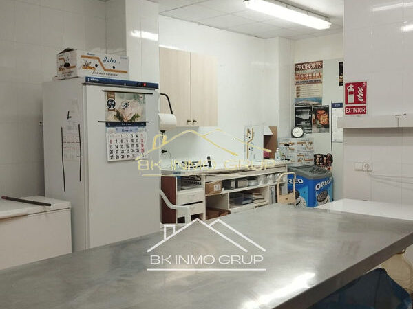 local_venta_benicarlo_con_negocio_funcionamiento_cocina