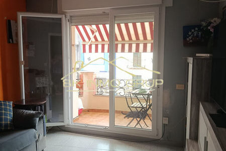 Ref.26025   Piso en venta en Benicarló centro con 2 dormitorios y balcón